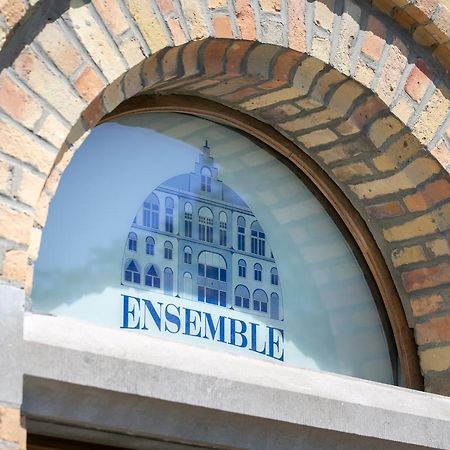 Fantastisch Herenhuis Ensemble Ипер Екстериор снимка